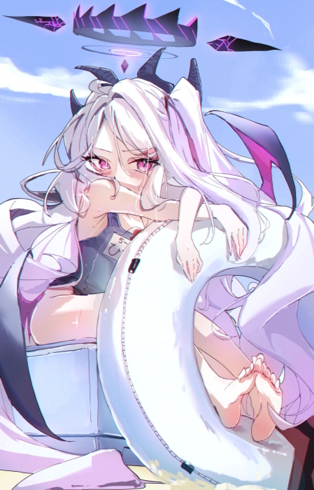 水着ヒナ