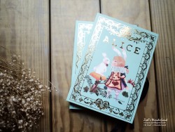 精裝復古書盒 ▌ZoeL x 愛麗絲夢遊仙境 ▌情人兔款