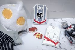 絆之御守+神力小雞套組-PU皮製御守附壓克力片