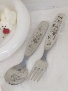 黑影牛奶餅乾的寶寶餐具套組