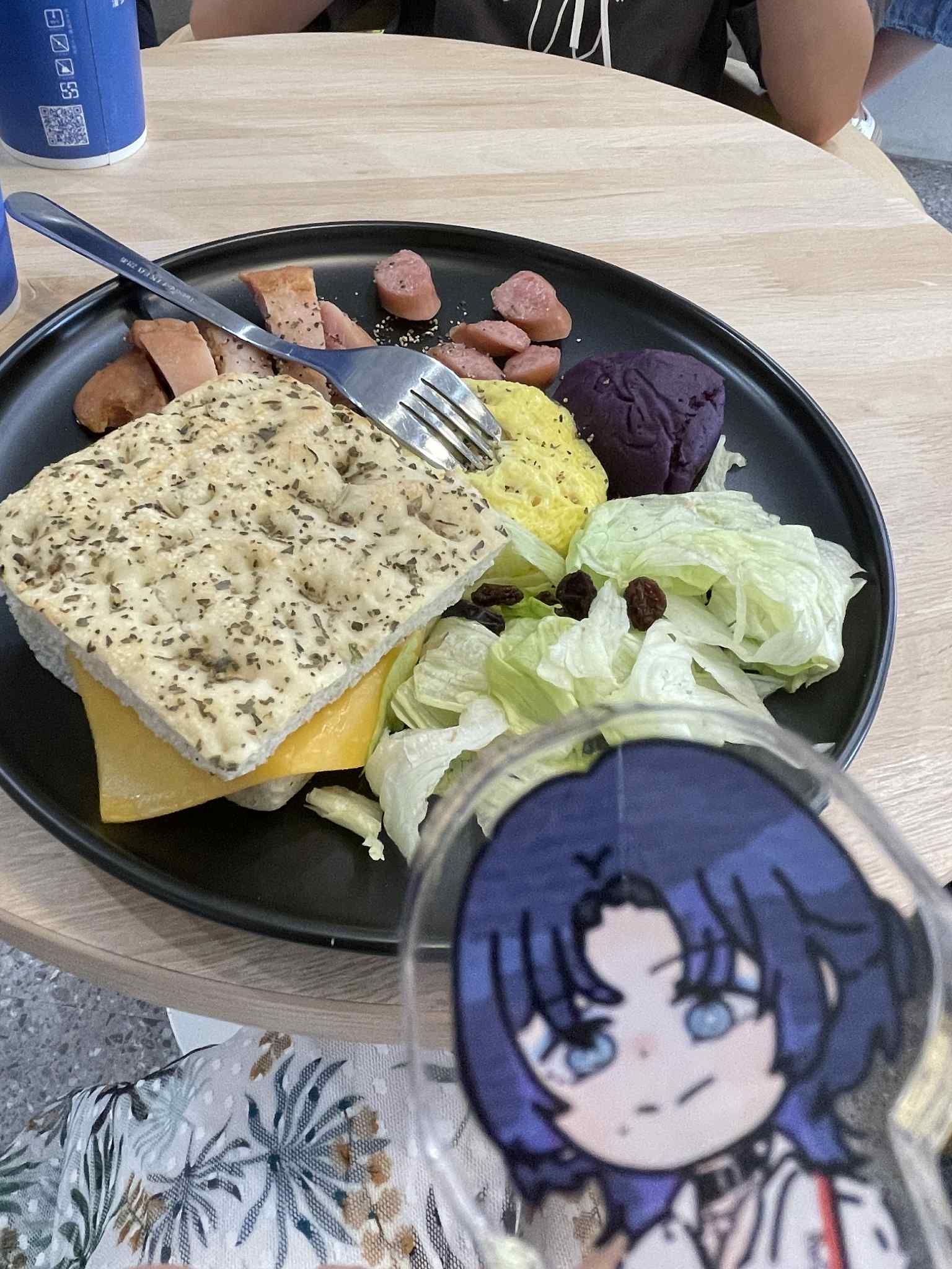 ReGLOSS 火威青 飯友